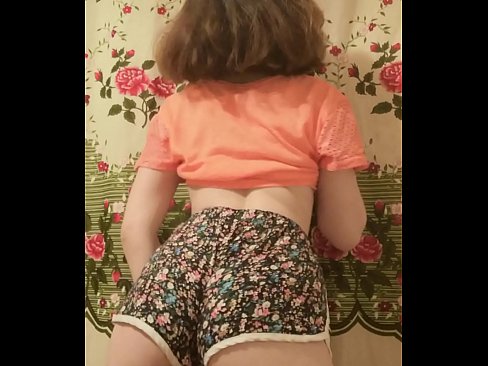 ❤️ دختر جوان سکسی که شورتش را جلوی دوربین در می آورد ❤ سوپر سکس در fa.ladyxxxporno.ru ️❤